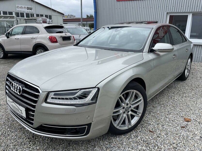 Audi A8 4.2 TDI EXCLUSIVE MATRIX BOSE MASSAGE 1.HD 234.200 km 21.600 € Altdorf 84032