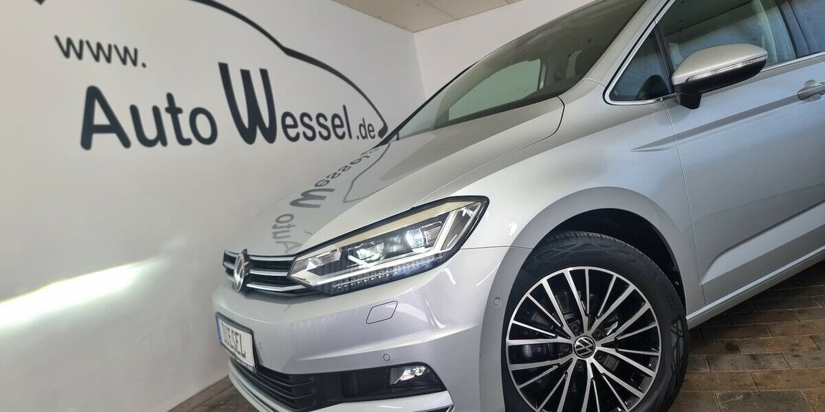 VW Touran Highline BMT DSG LED AHK ACC Navi 7-Sitze 91.700 km 26.900 &euro; Garrel 49681
