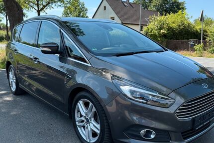 Ford S-Max 180.800 km 12.999 &euro; Neustadt 31535
