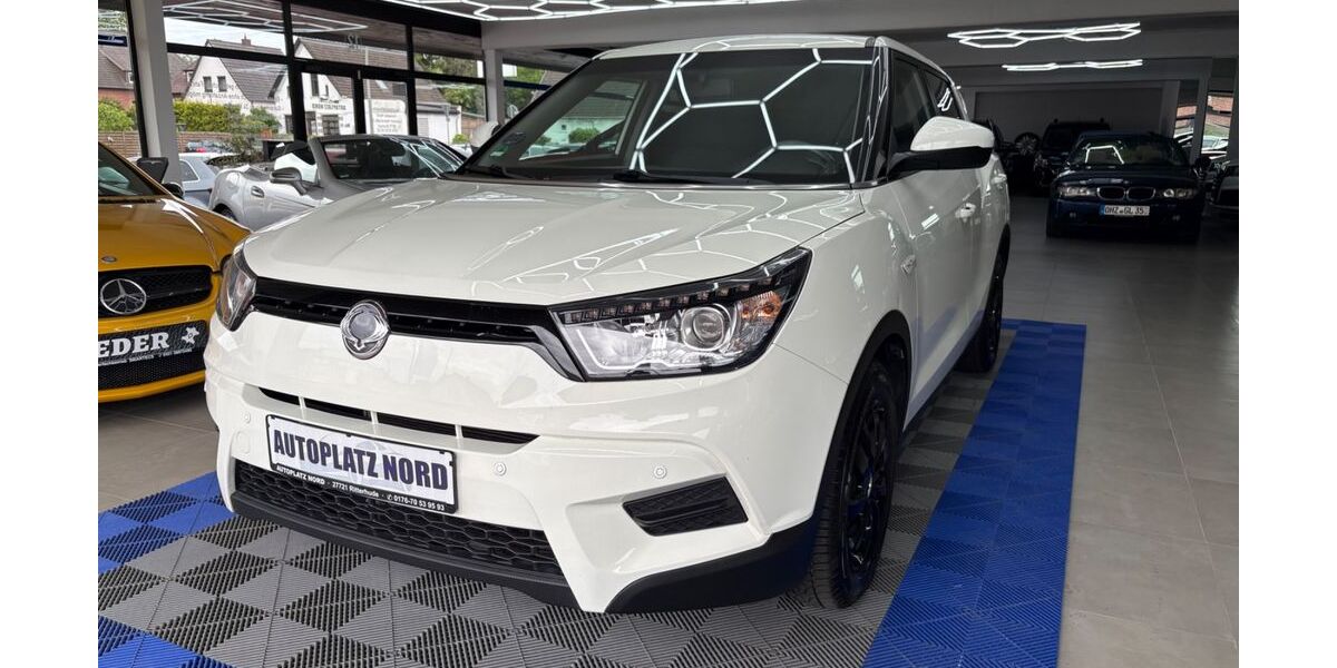 SsangYong Tivoli 84.000 km 9.999 &euro; Ritterhude 27721