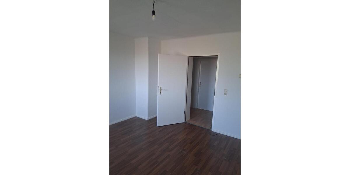 Erdgeschoßwohnung Drei Gleichen - 3 Zimmer, 61 m&sup2;, 440&euro; | Angebot:25903540