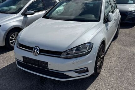 VW Golf