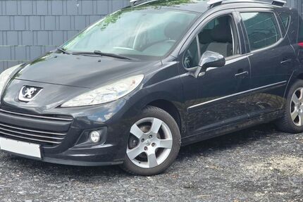Peugeot 207 128.000 km 2.100 &euro; Dülmen 48249