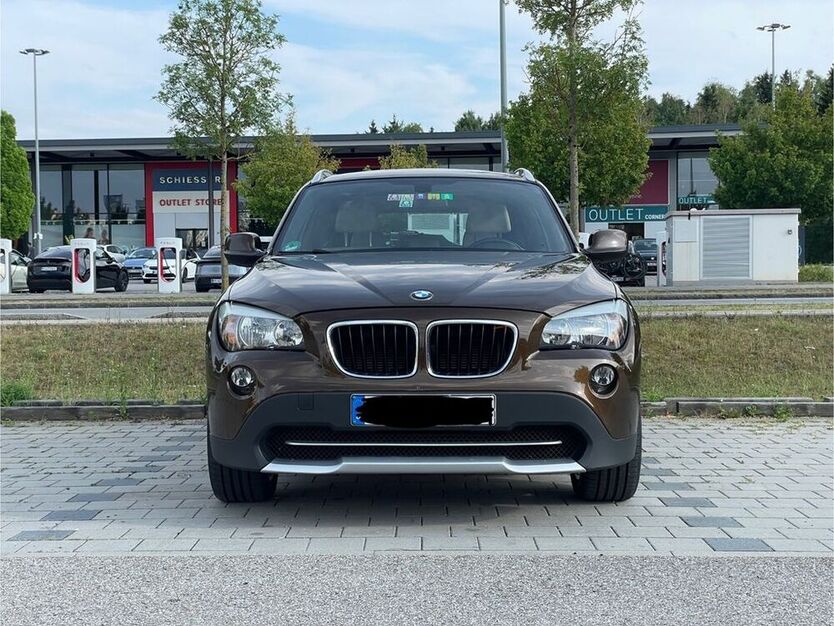 X1