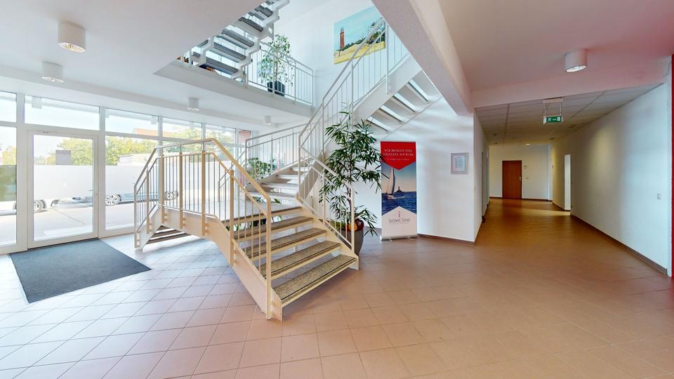 BüroPraxis mit reichlich Parkplätzen vor der Haustür in Lübbenau zu Vermieten zimmer