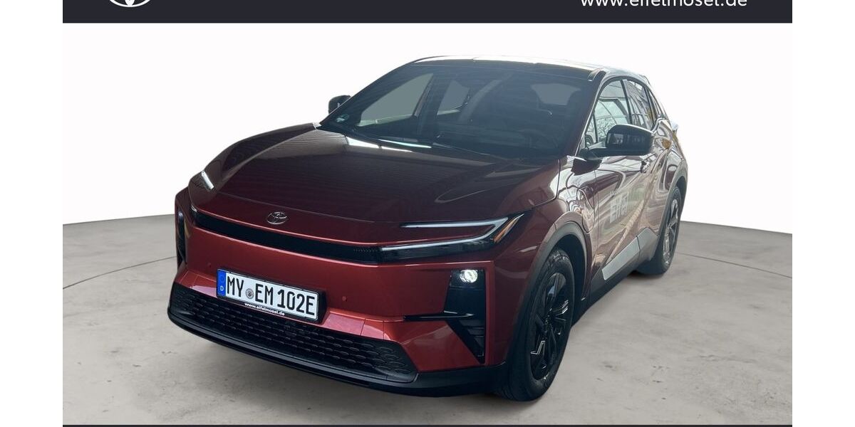 Toyota C-HR 2.200 km 44.980 &euro; Mayen 56727