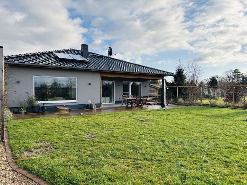 Haus zum Kaufen in Altlandsberg Wegendorf 650.000 € 130 m²
