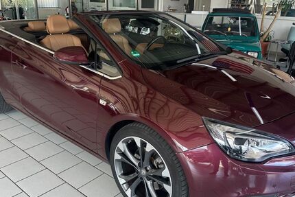 Opel Cascada 127.000 km 7.999 &euro; Walldürn 74731