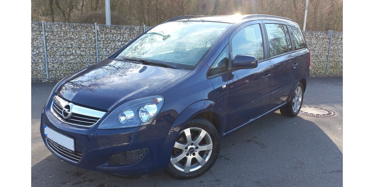 Opel Zafira B 137.200 km 8.000 &euro; Künzelsau 74653