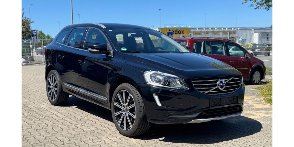 Volvo XC60 130.000 km 15.999 &euro; Stade 21682