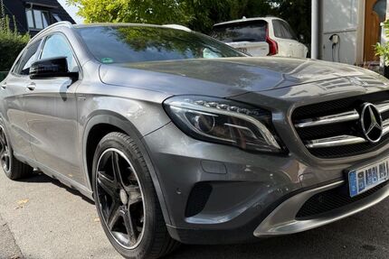 Mercedes-Benz GLA 200 70.000 km 14.500 &euro; Essen 45239