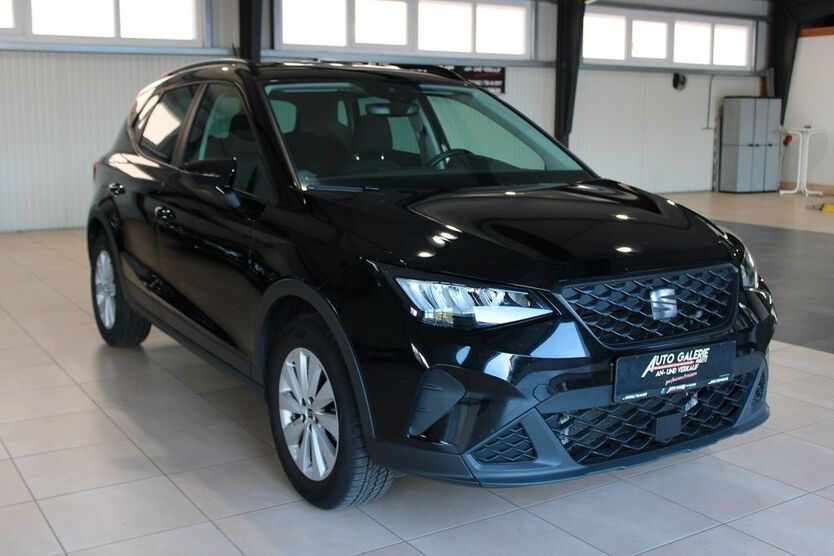Seat Arona 30.685 km 18.440 € Preetz 24211