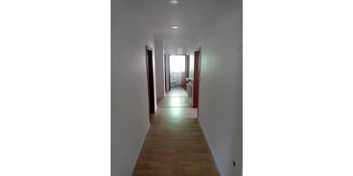 Erdgeschoßwohnung Teublitz - 3 Zimmer, 90 m&sup2;, 750&euro; | Angebot:26024587