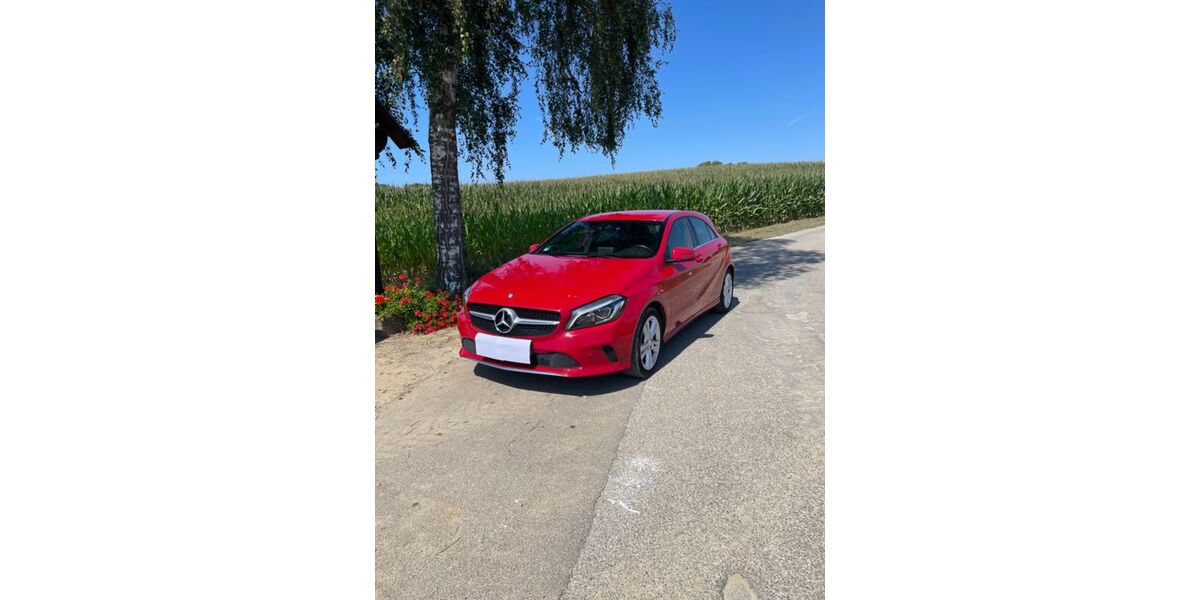 Mercedes-Benz A 180 143.000 km 13.200 € Großberghofen 85253