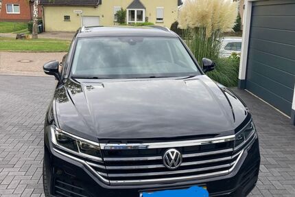 VW Touareg 88.000 km 36.500 € Hülsede 31867