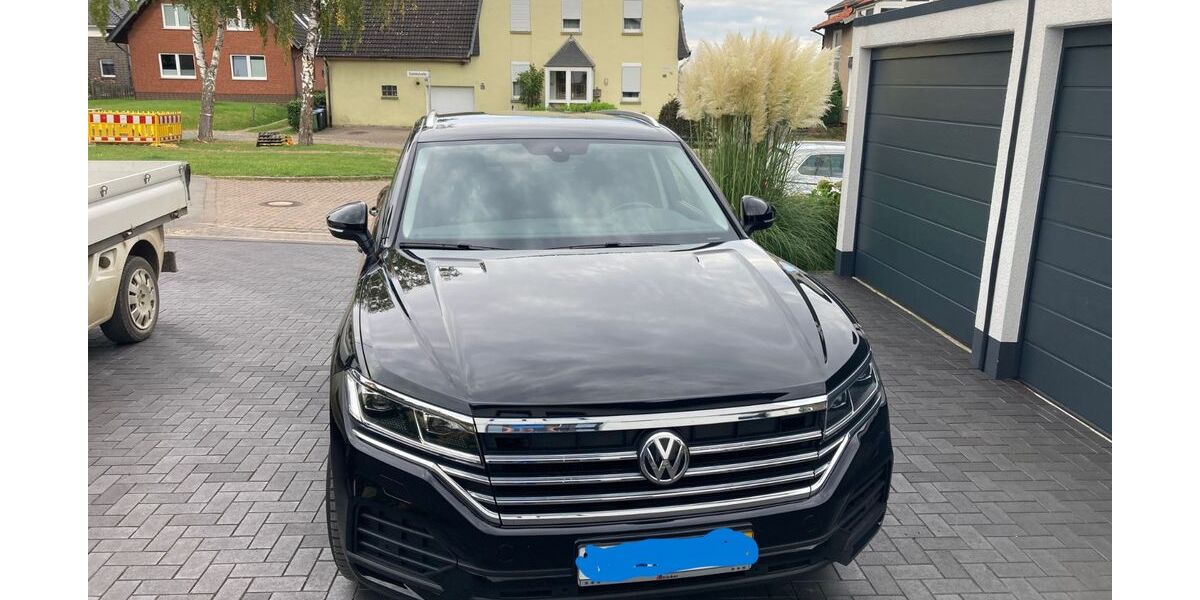 VW Touareg 88.000 km 36.500 € Hülsede 31867