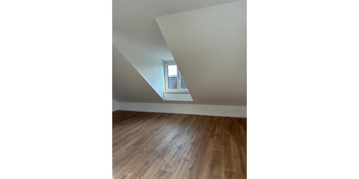 Doppelhaushälfte Zolling - 7 Zimmer, 140 m&sup2;, 2.450&euro; | Angebot:25887155