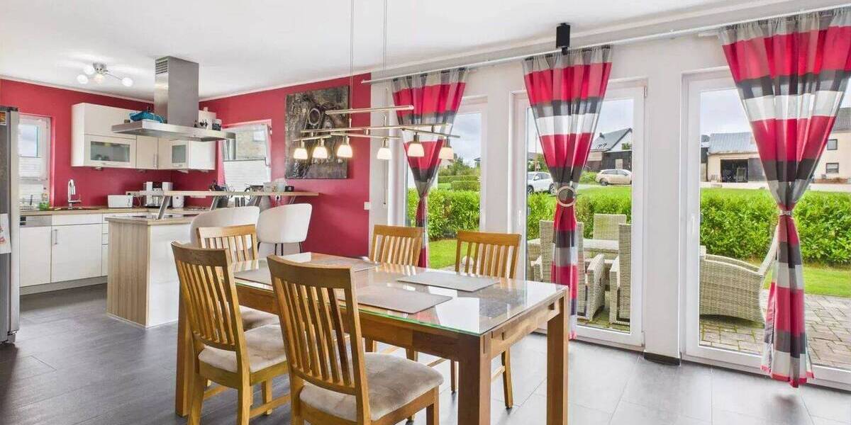 Einfamilienhaus Arzfeld - 7 Zimmer, 160 m&sup2;, 580.000&euro; | Angebot:25771809