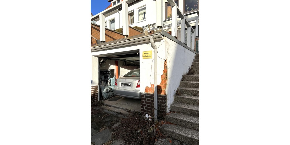 3. ZV-Termin folgt (§ 74A + § 85 A ZVG) 4 zimmer