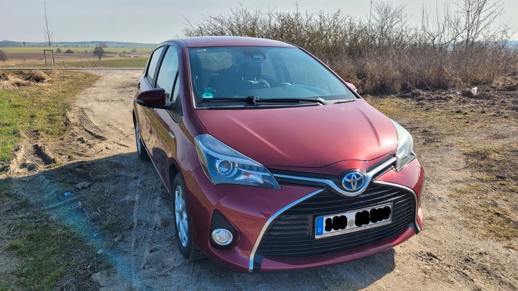 Toyota Yaris 82.215 km 11.000 &euro; Brüel 19412