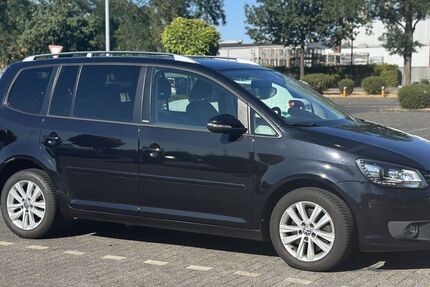 VW Touran 206.400 km 5.900 &euro; Troisdorf 53844