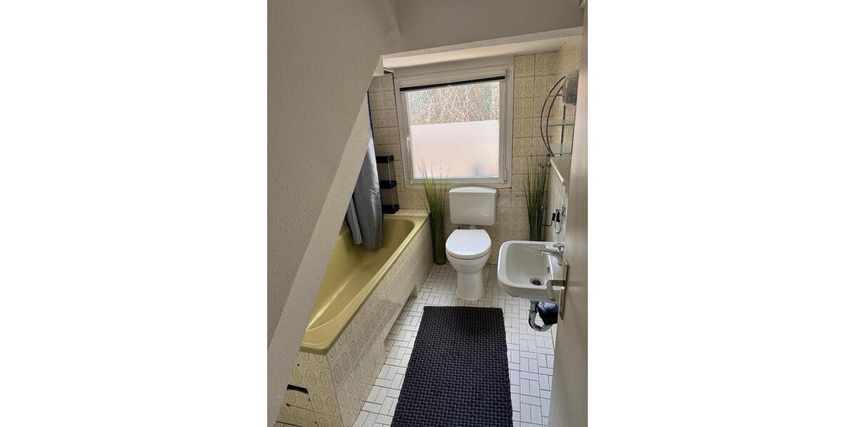 Doppelhaushälfte Nonnweiler - 8 Zimmer, 130 m&sup2;, 80.000&euro; | Angebot:26272171