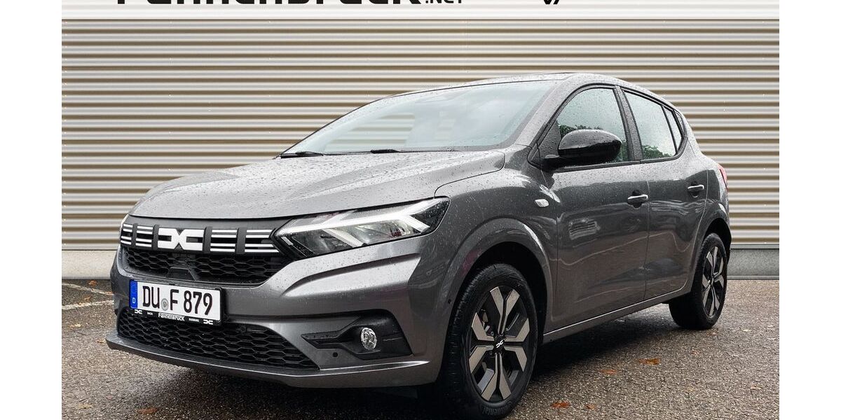 Dacia Sandero 5.500 km 19.725 &euro; Duisburg 47059