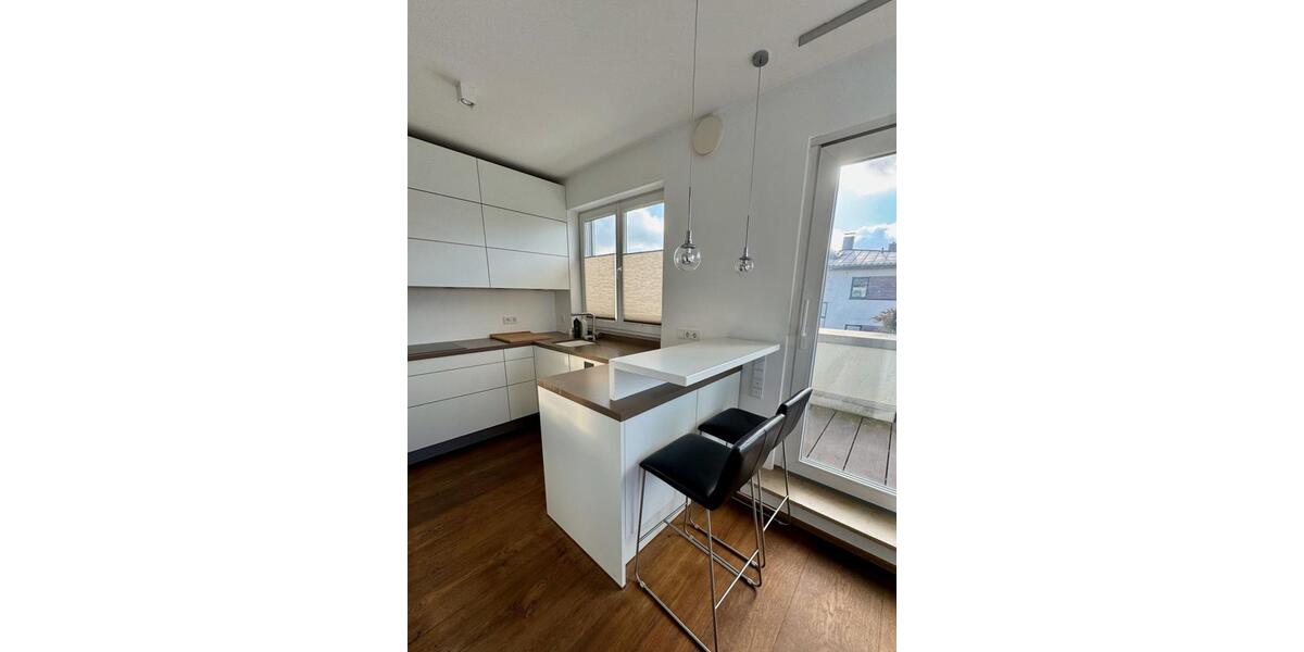 Dachterrassenwohnung mit erstklassiger Ausstattung am Udldinger Hang 3 zimmer