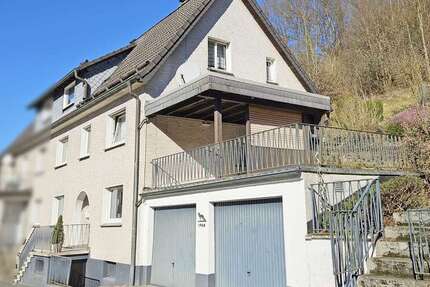 Haus Sundern (Sauerland) - 7 Zimmer, 142 m&sup2;, 99.000&euro; | Angebot:25472625