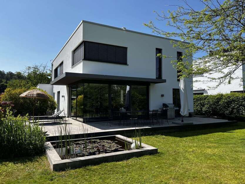 Haus zum Kaufen in MühltalTrautheim 2.190.000 € 337 m²