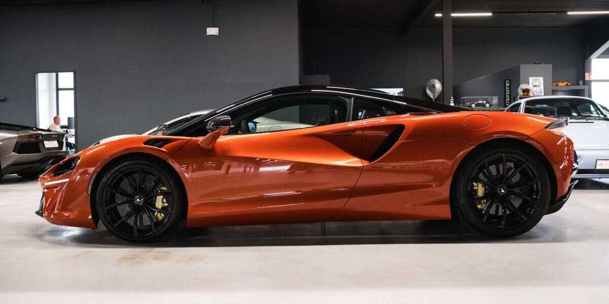 McLaren Artura 2.300 km 232.900 &euro; Holzwickede 59439