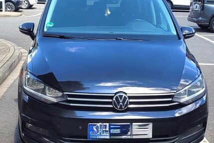 VW Touran 212.000 km 14.500 &euro; Frankfurt am Main 65929