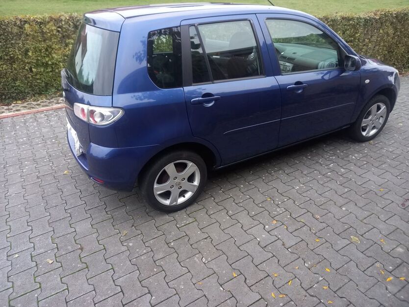 Mazda 2 129.000 km 1.800 € Lippstadt 59555