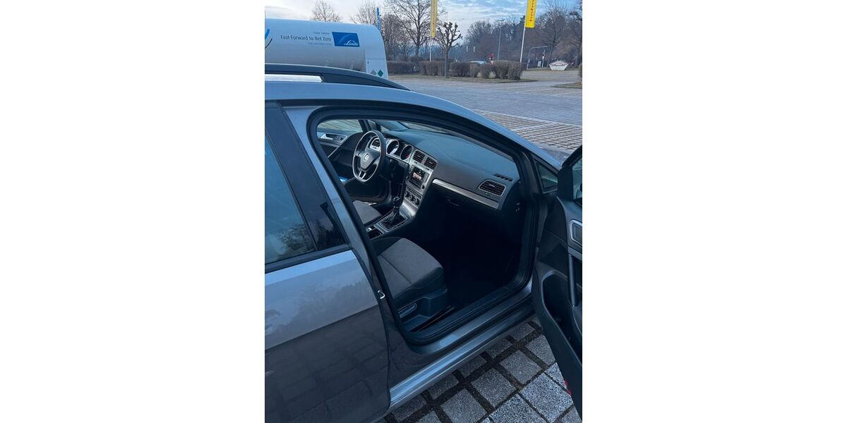 VW Golf 187.600 km 8.500 &euro; Bietigheim-Bissingen 74321