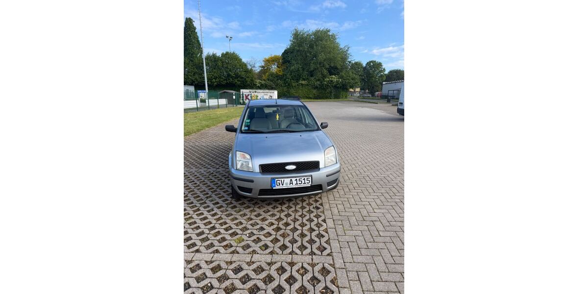 Ford Fusion 216.000 km 1.750 &euro; Jüchen 41363