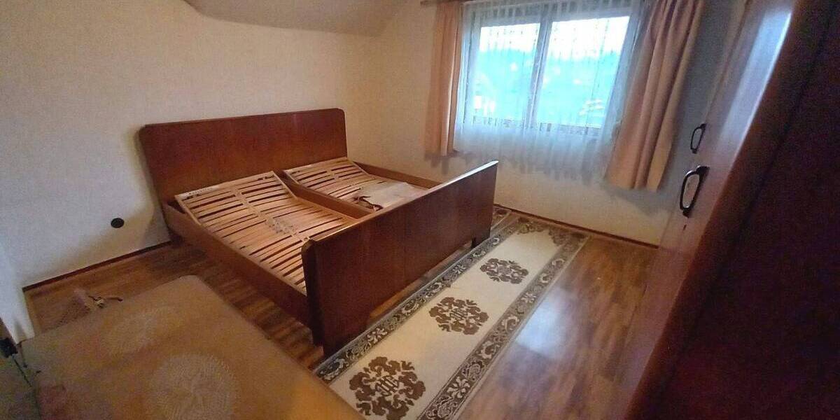 Einfamilienhaus Viernau Viernau - 4 Zimmer, 140 m&sup2;, 99.000&euro; | Angebot:25704579