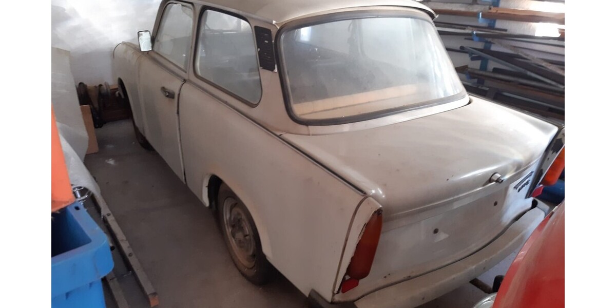 Trabant P 601 82.849 km 1.999 &euro; Erdweg 85253