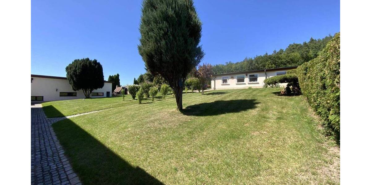 Etagenwohnung Unterwellenborn - 3 Zimmer, 76 m&sup2;, 80.000&euro; | Angebot:25670804