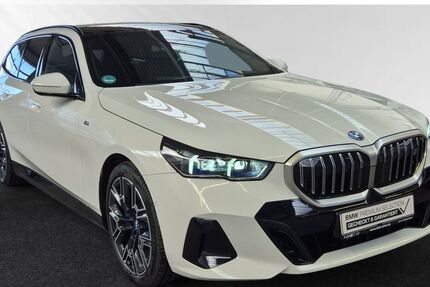 BMW i5 21.100 km 60.832 &euro; Moers 47441