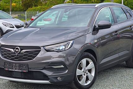 Opel Grandland (X) 118.500 km 15.999 &euro; Rüsselsheim 65428