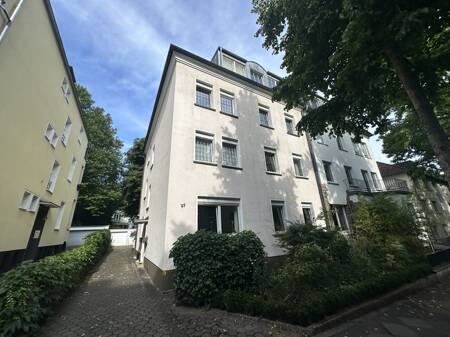 Seltene Gelegenheit - Eigentumswohnung mit Balkon und Garage im Kaiserstraßenviertel zu verkaufen