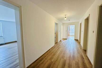 Wohnung zum Mieten in Peiting 850 € 93 m²