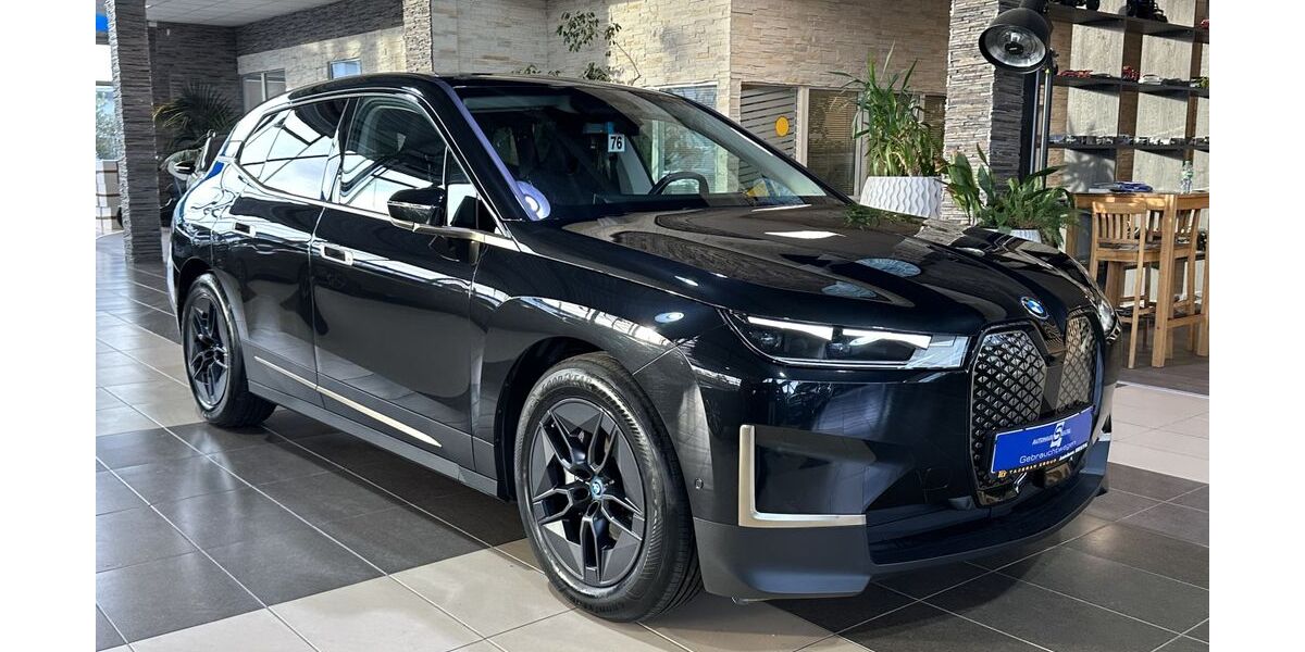 BMW iX 50.905 km 40.500 &euro; Eitorf 53783