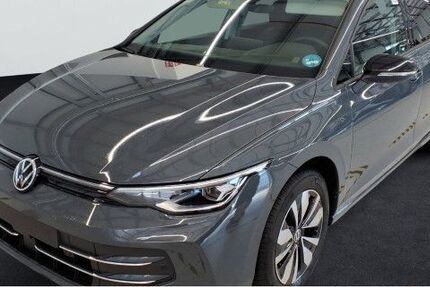 VW Golf 25.336 km 25.380 € Mainz 55129