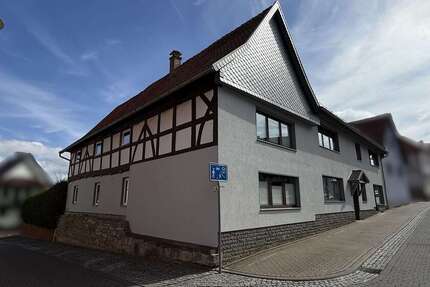 Haus Beuren Beuren - 8 Zimmer, 180 m&sup2;, 199.000&euro; | Angebot:26378329