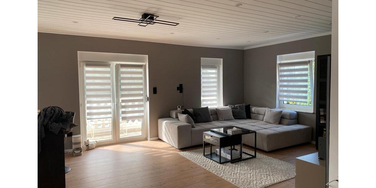 Komplett sanierte 2-ZKB Wohnung neue Küche,Bad & Fußbodenheizung 2 zimmer