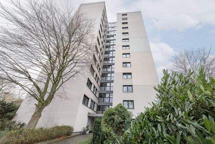 Hoch hinaus: Lichtdurchflutet mit Loggia und fantastischer Fernsicht 2 zimmer