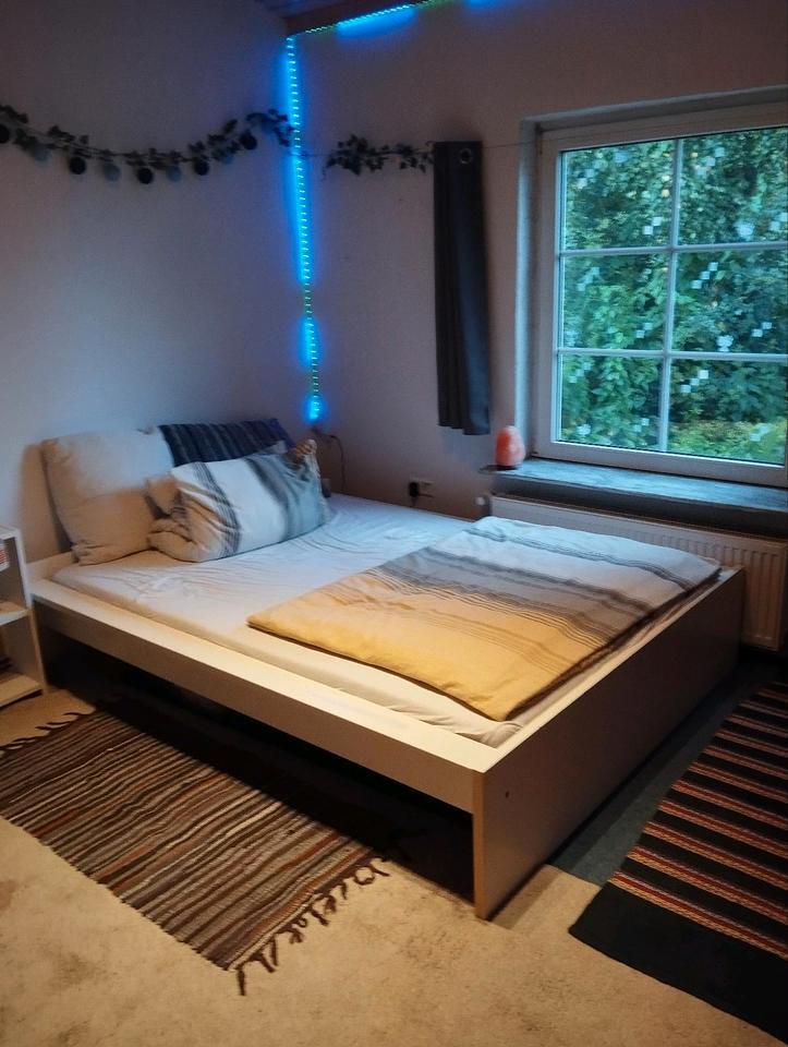 wg Zimmer,resthof ,Kiel schlüsbek Sauna,Kamin
