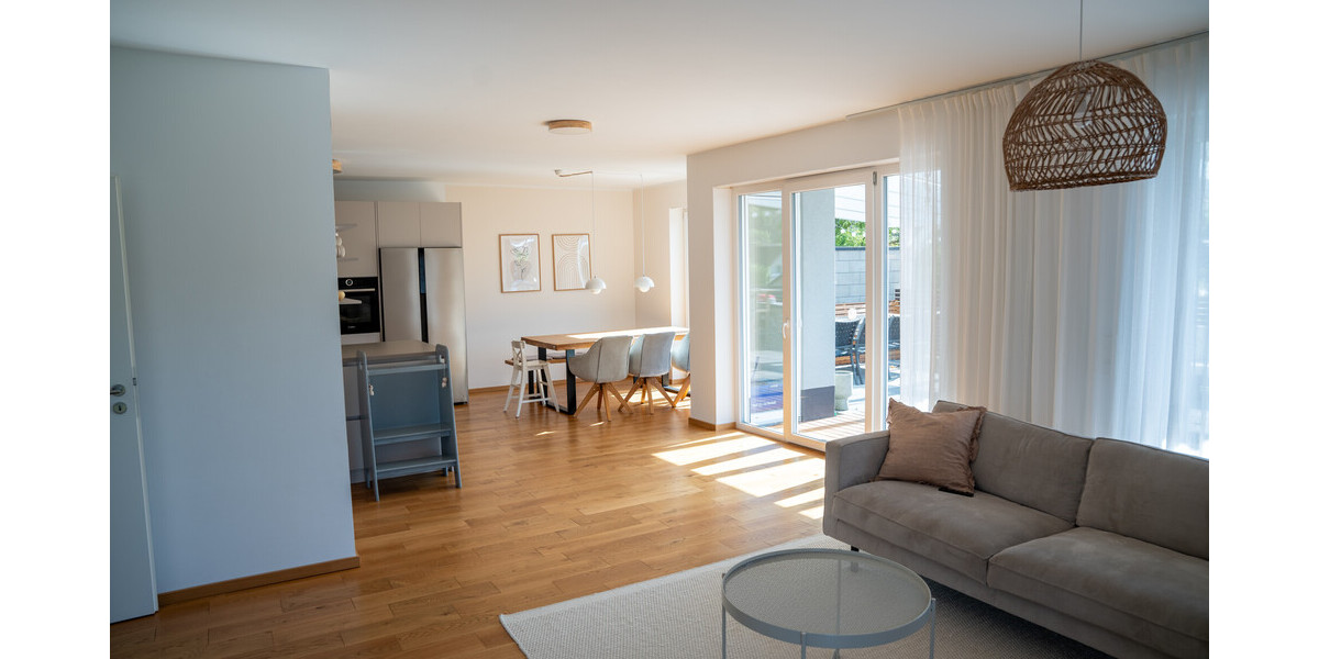 Hochwertige Doppelhaushälfte mit Garten, Garage & Einbauküche 7 zimmer