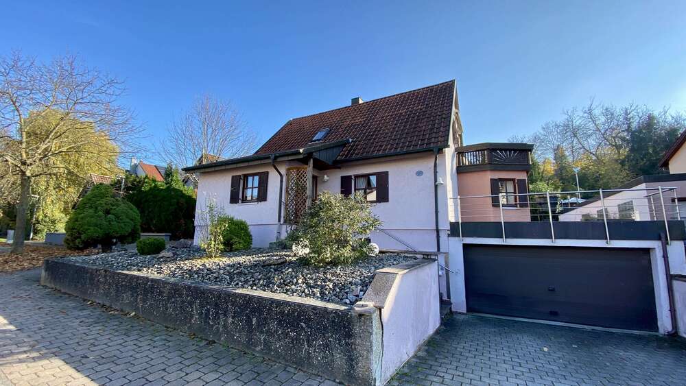 Einfamilienhaus Neckarsulm - 3.5 Zimmer, 95 m&sup2;, 439.000&euro; | Angebot:25194231